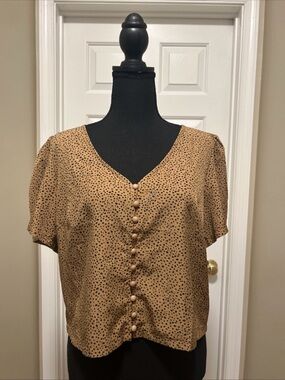 SHEIN Tan Polka Dot Button-Front Short Sleeve Blouse